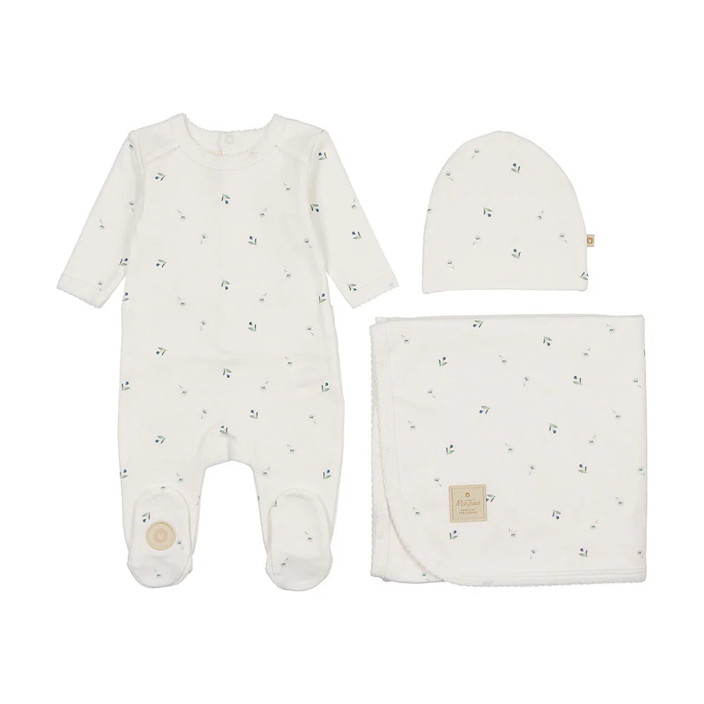 Plush Print Boys Layette Set