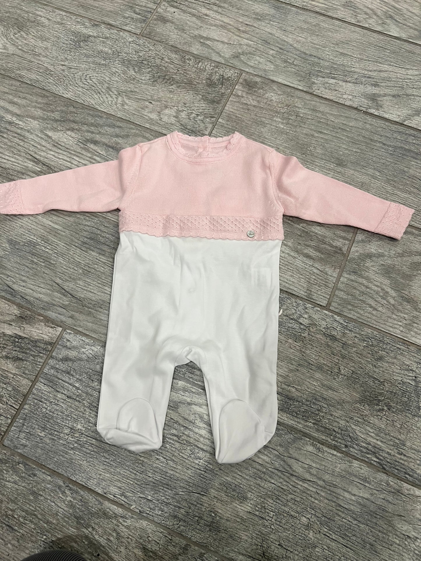 Top knit footie