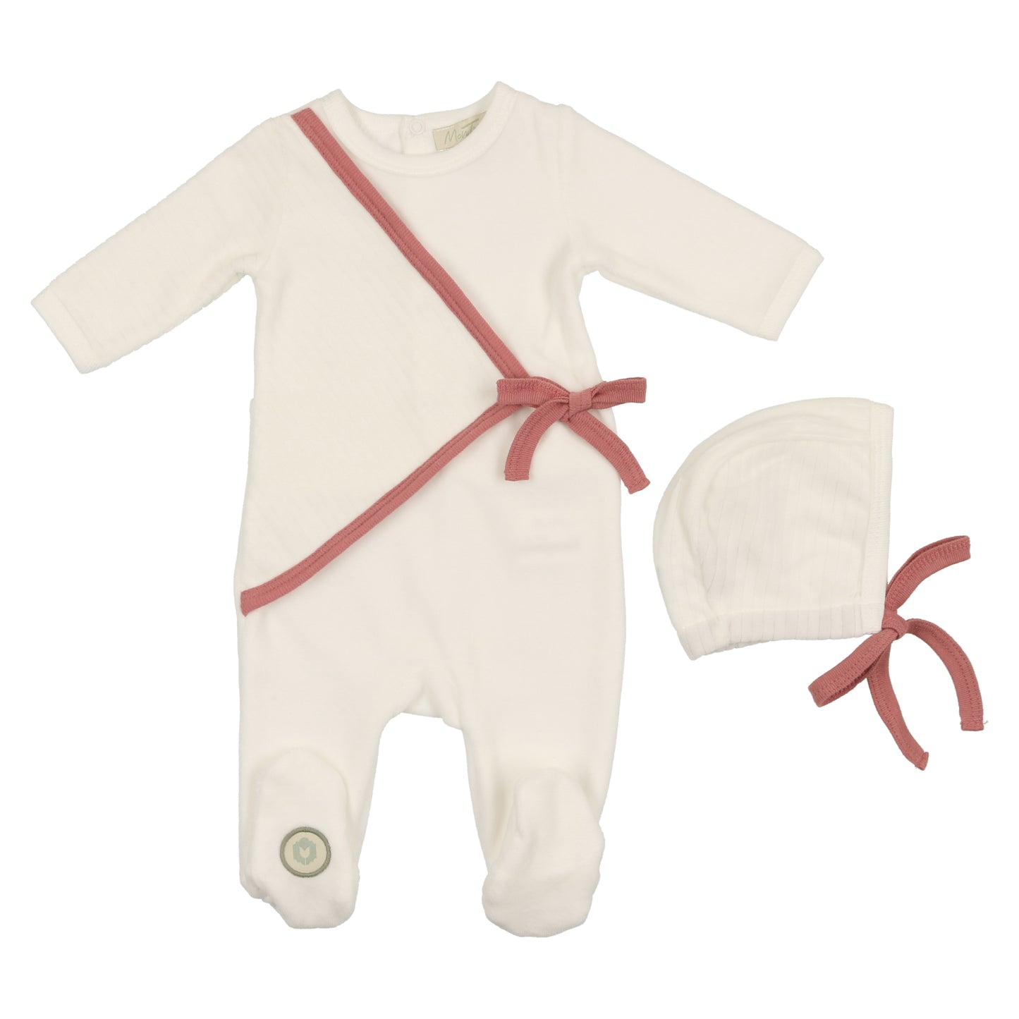 En-wrap-tured Gift Set