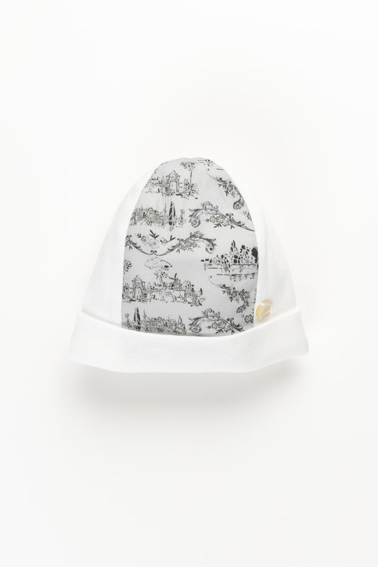Printed pull on hat